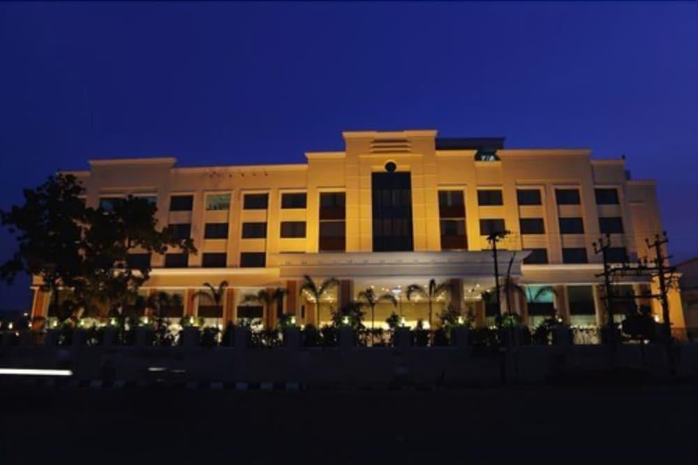 Hotel Accord Puducherry Exterior foto